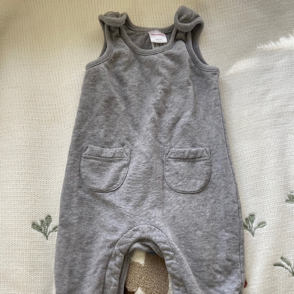 Hanna Andersson Overalls Grey - Picture 1 of 2